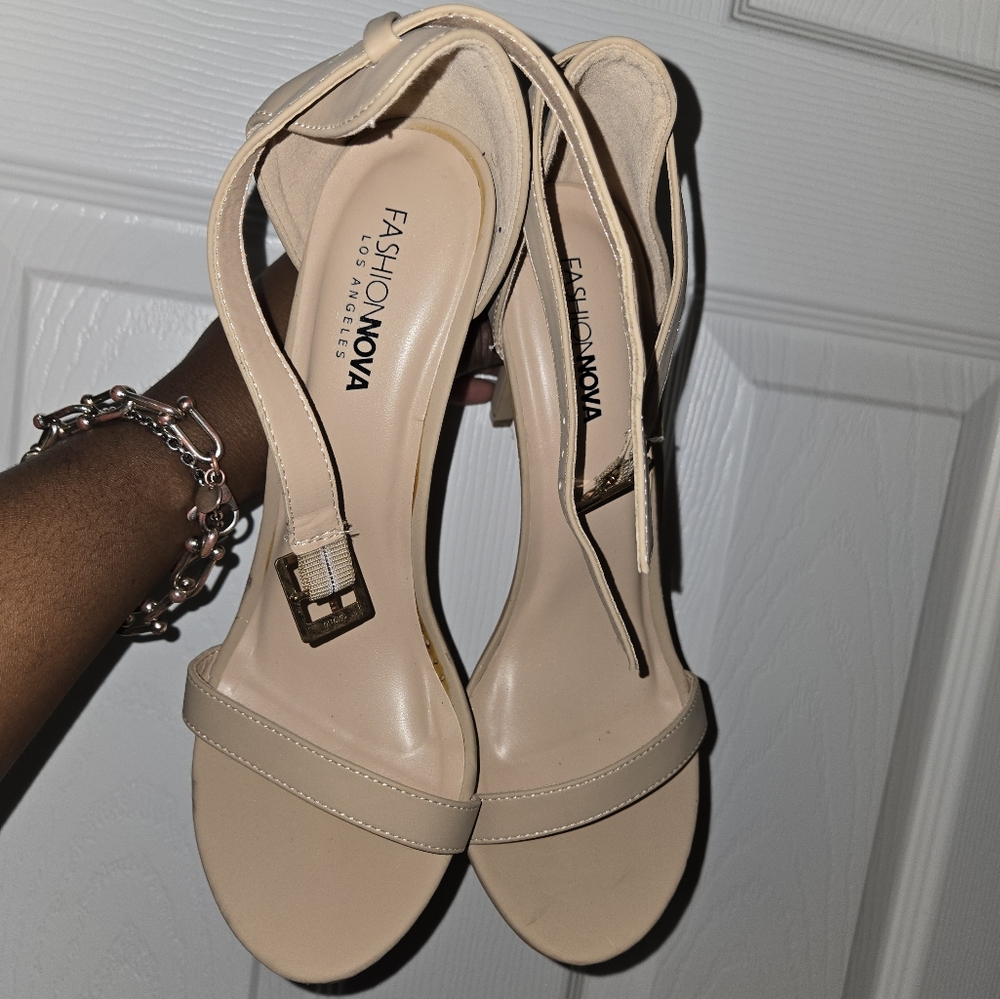 Fashion Nova Women's Cream Heels